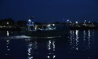 புதுக்கோட்டை மீனவா்கள் 13 போ் விடுதலை: இலங்கை நீதிமன்றம் உத்தரவு